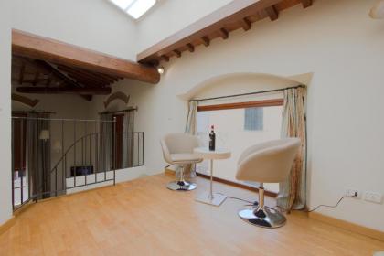 Santa Reparata Loft - image 12