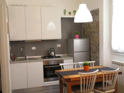 Meri Apartment - image 12