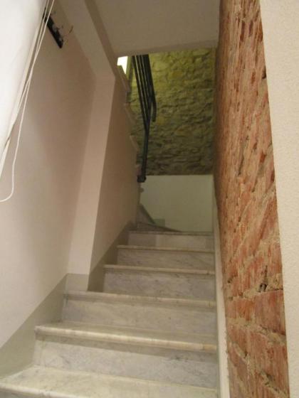 Meri Apartment - image 14