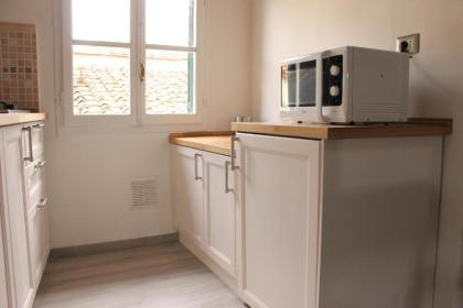 La Piccola Maison - image 11