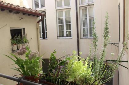 Florence Pitti Loft - image 12