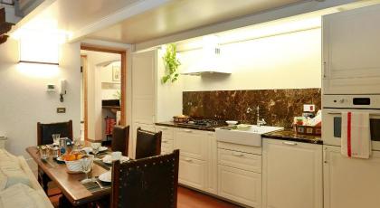 Florence Pitti Loft - image 24