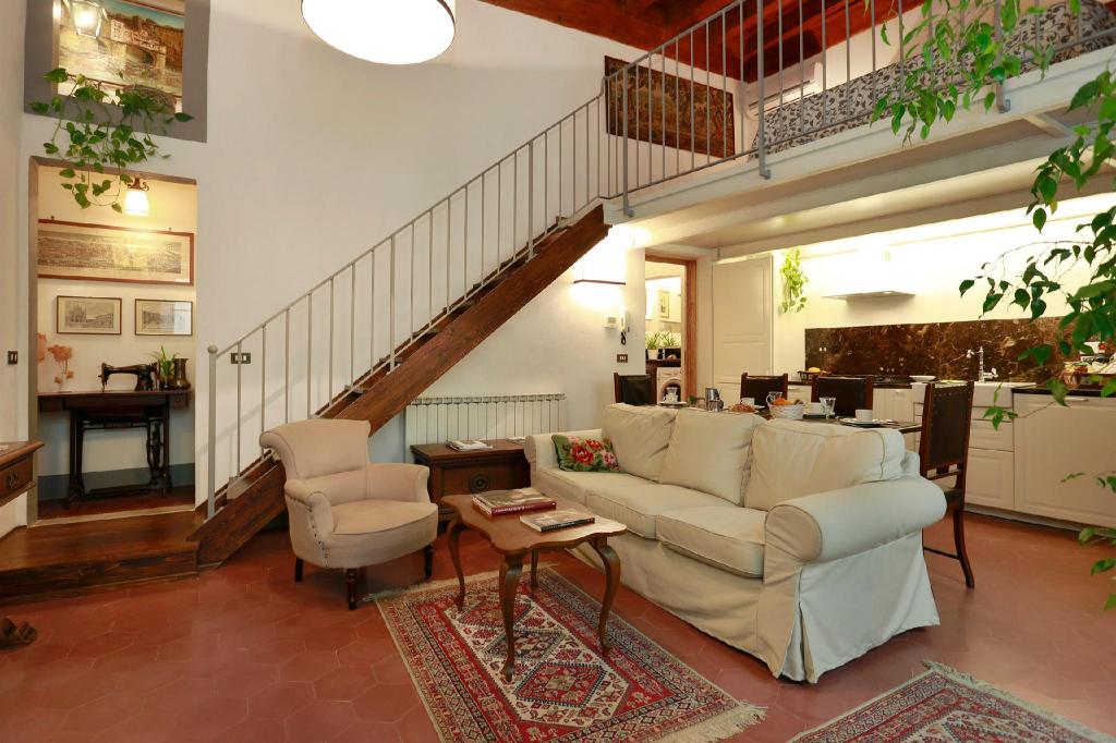 Florence Pitti Loft - image 4