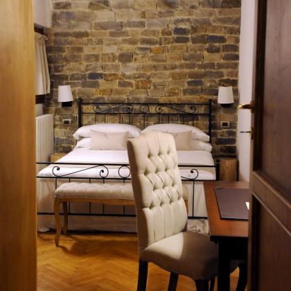 ARIA DI CASA APARTMENT - image 1