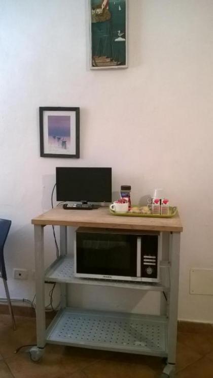 Rita Room - image 4