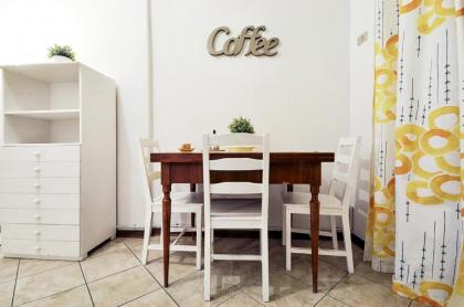 Castellani Apartment - image 8
