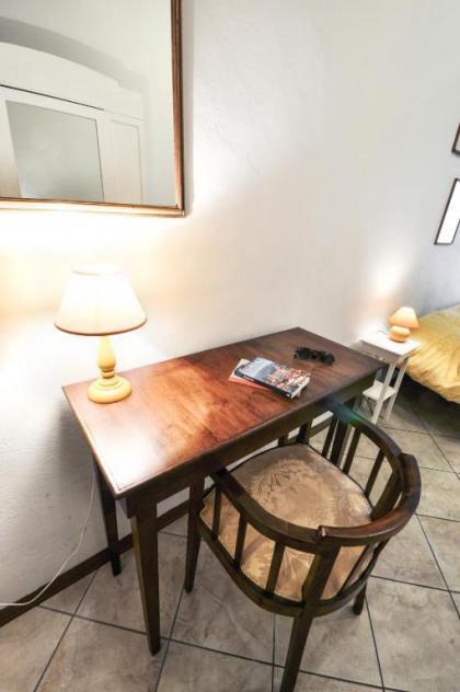 Castellani Apartment - image 9