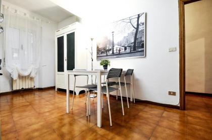 Uffizi Apartment - image 2