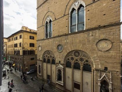 Apartments Florence - Orsanmichele view - image 11