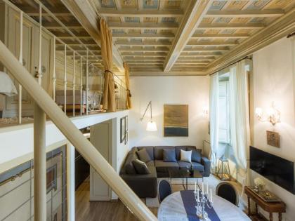 Apartments Florence - Orsanmichele view - image 2