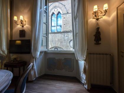 Apartments Florence - Orsanmichele view - image 9