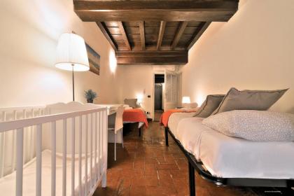 Wine Apartments Florence Ciliegiolo - image 13