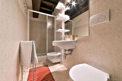 Wine Apartments Florence Ciliegiolo - image 17