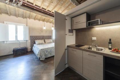 Firenze Rentals Accademia - image 19