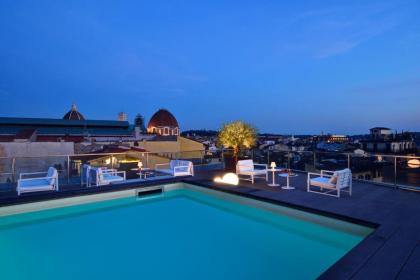 Hotel Glance In Florence - image 20