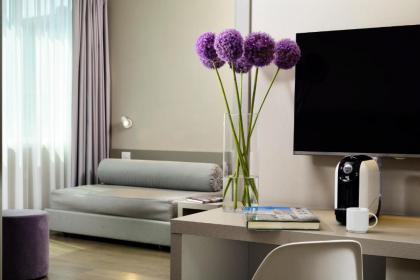 Hotel Glance In Florence - image 9