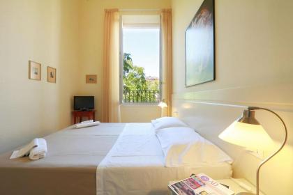 Relais Panoramic Cathedral Florence - image 2
