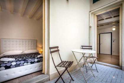 Relais Panoramic Cathedral Florence - image 8