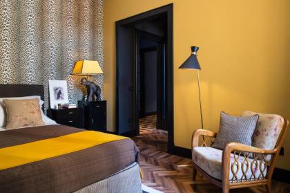 Velona's Jungle Luxury Suites - image 19