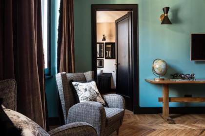 Velona's Jungle Luxury Suites - image 7