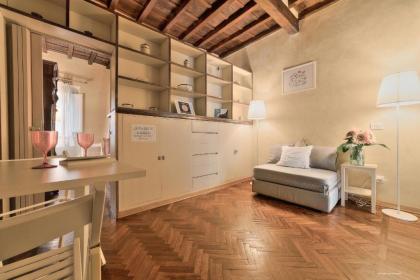 Wine Apartments Florence Trebbiano - image 15