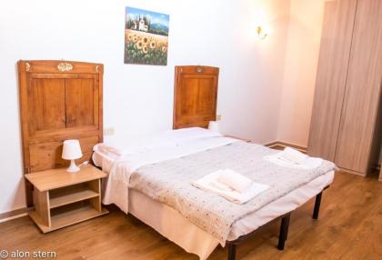 Lovely Apt 3min Walk to Ponte Vecchio - image 20