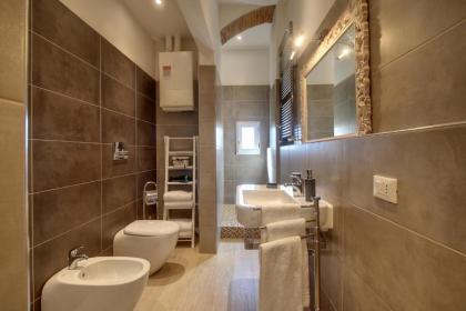 San marco elegant apartment - image 19