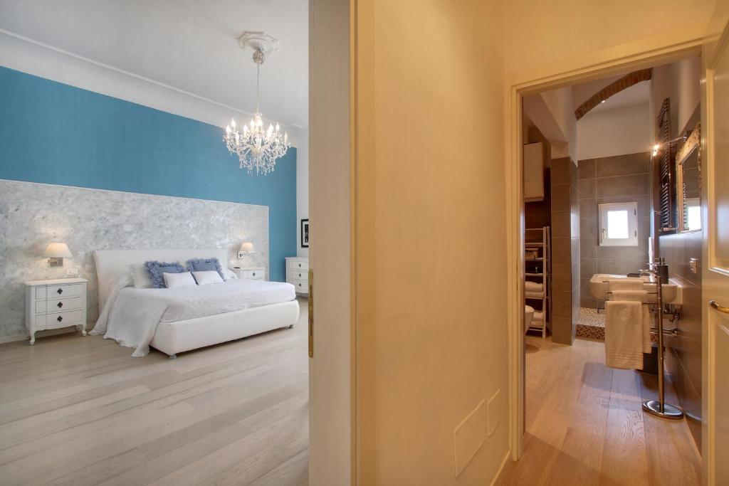 San marco elegant apartment - image 7