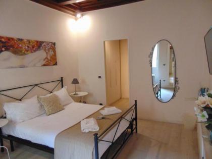 Bargello Guest House - image 9