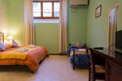 Florence Decamerone B&B - image 15