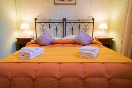 Florence Decamerone B&B - image 30