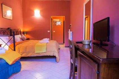 Florence Decamerone B&B - image 7