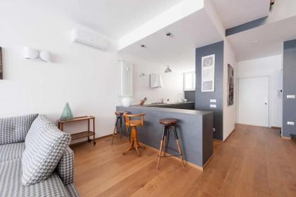 Luxury Pontevecchio Duplex 5 STARS APARTMENT - hosted by Sweetstay - image 3