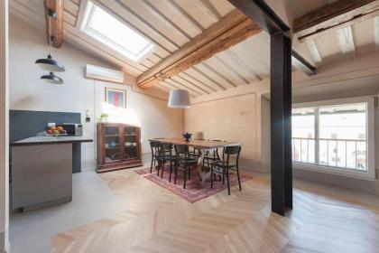 Belle Arti Apartment - image 1