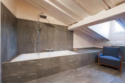 Belle Arti Apartment - image 16