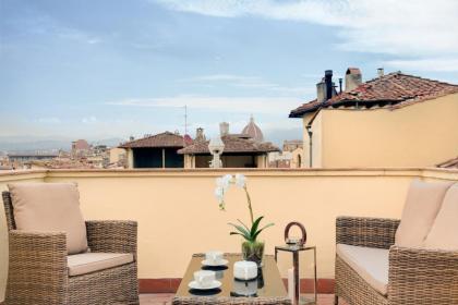 Apartments Florence - MaggioTerrace - image 2