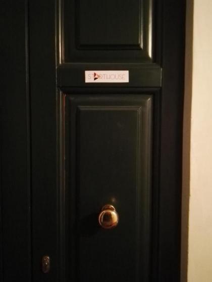 Central Pitti Studio Flat - image 13