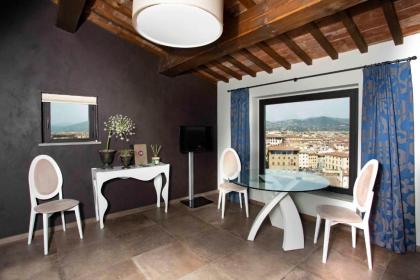 QK Costa58 Home Tower - image 1