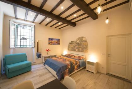 Visit Florentia Apartment - image 1