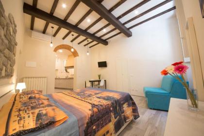 Visit Florentia Apartment - image 3