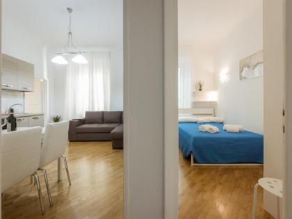 Canacci Stylish 2 Bedroom - image 21