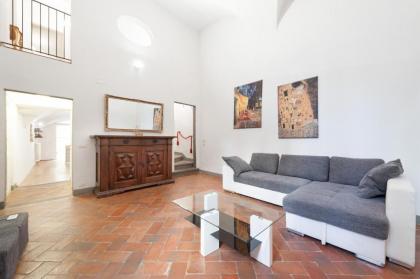 Pontevecchio Luxury Suite AMAZING LOCATION - hosted by Sweetstay - image 16