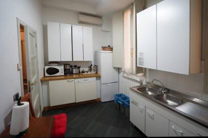 ArnolfHouse - image 15