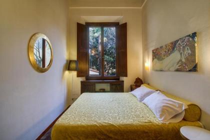 Two Bedrooms Apartment Near The Duomo Firenze - image 2