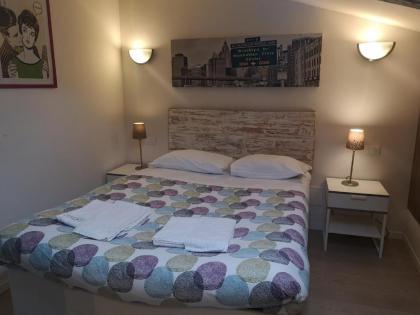 Rori Apartment - image 20