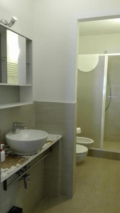 Rori Apartment - image 5