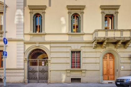 Giambologna Attic by Firenze Prestige - image 2
