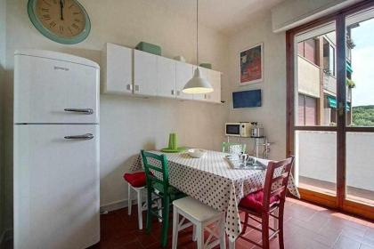 Frati Bigi With Two Bedrooms And Parking - image 16