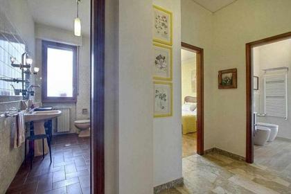 Frati Bigi With Two Bedrooms And Parking - image 19