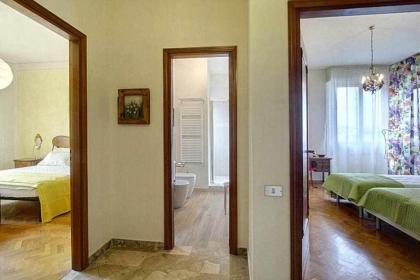 Frati Bigi With Two Bedrooms And Parking - image 23